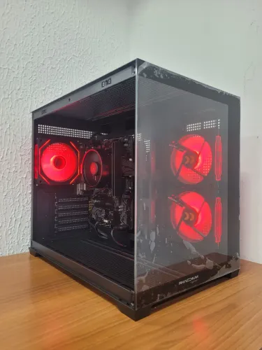 PC GAMER RYZEN 5 5600GT + GABINETE AQUÁRIO