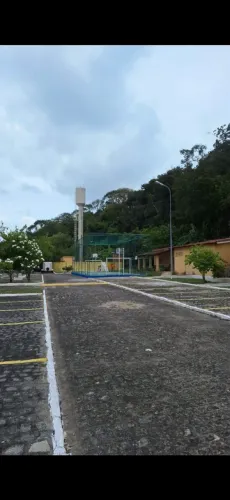 Alugo flat mobiliado na praia de mangue seco.