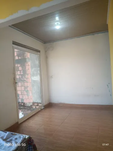 ALUGO CASA MOBILIADA