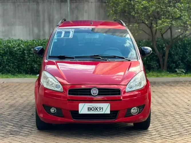Fiat Idea Essence 1.6 Flex 16V 5P 2011