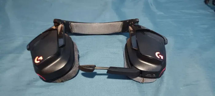 Headphone Logitech g935