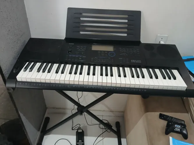 Teclado Cássio CTK-6200 perfeito e sem marcas