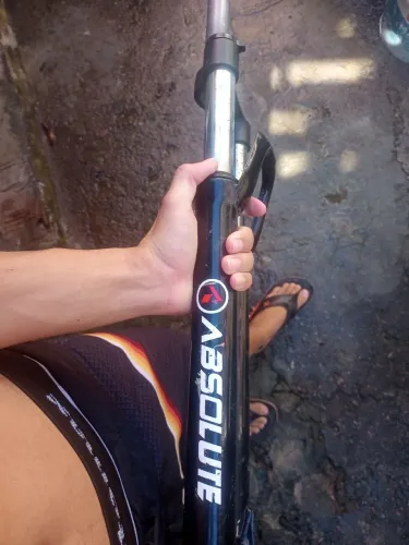 Suspensão absolute