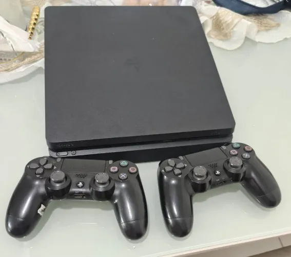 Ps 4