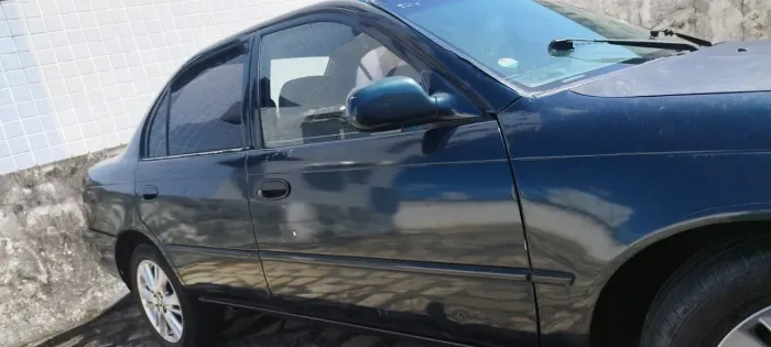 Toyota Corolla LE 1.8 1996