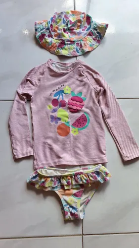 Conjunto praia infantil menina 2/4 anos