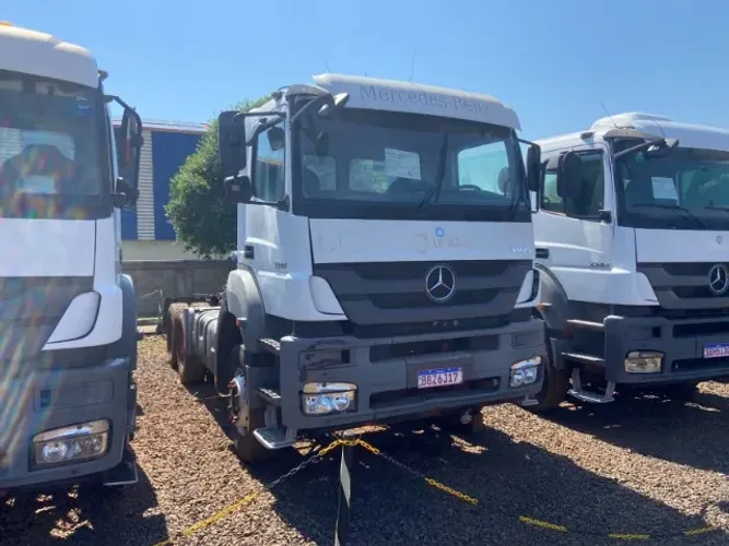 Mercedes Benz Axor 3344 ano 2018