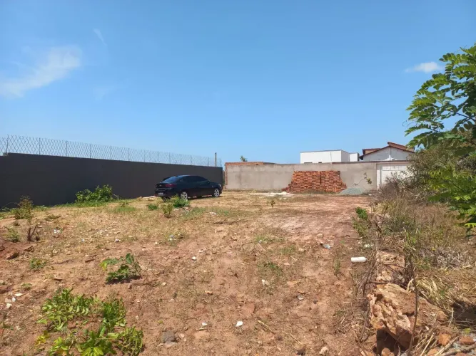 ARAÇAGY - TERRENO - LADO PRAIA