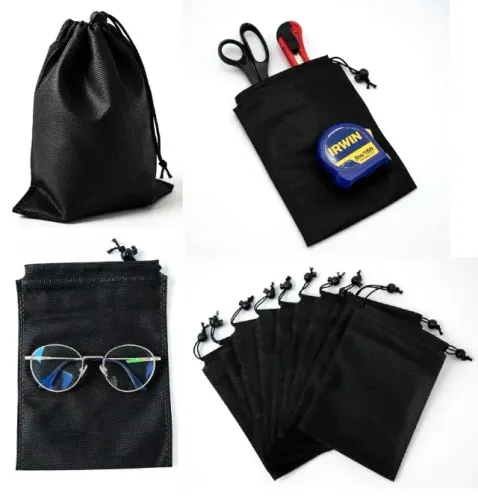 Bolsinha em TNT PERSONALIZADA - *