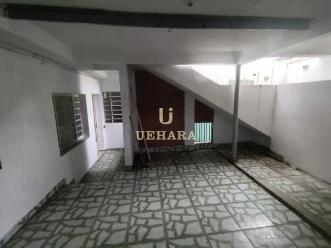 Casa térrea de 2 dormitórios em ótimo estado para alugar na Casa Verde Alta!