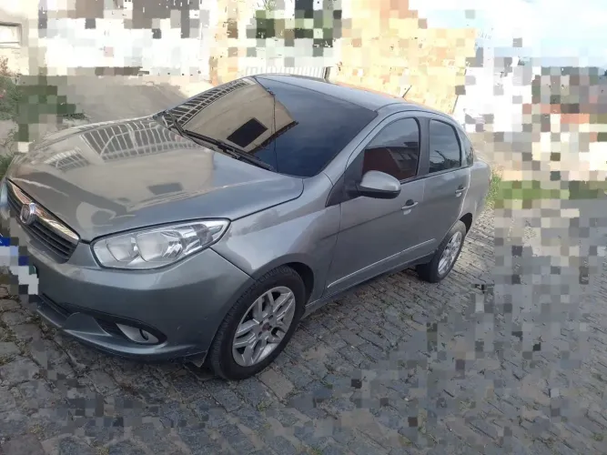 Fiat Grand Siena Essence 1.6 Flex 16V 2013