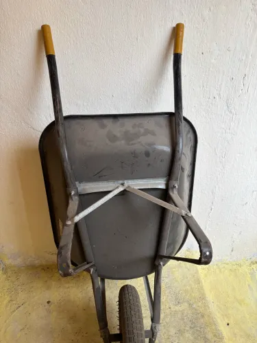 Carrinho de mão