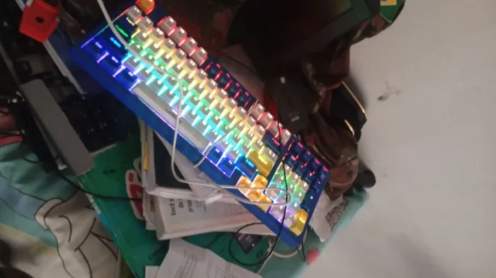 Vendo teclado mecânico