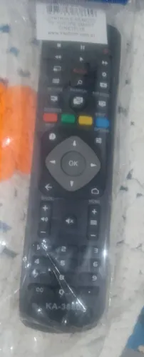 Vendo controle remoto novo nunca usado comprei e veio marca diferente da minha tv.