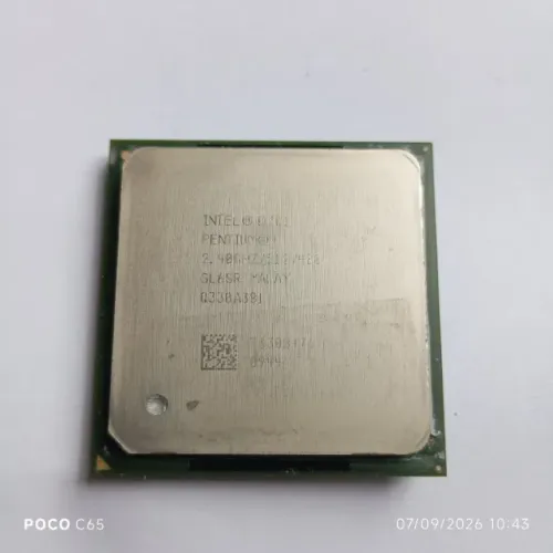 Processador antigo Intel Pentium 4 2,4 Ghz / 512 / 400 socket 478