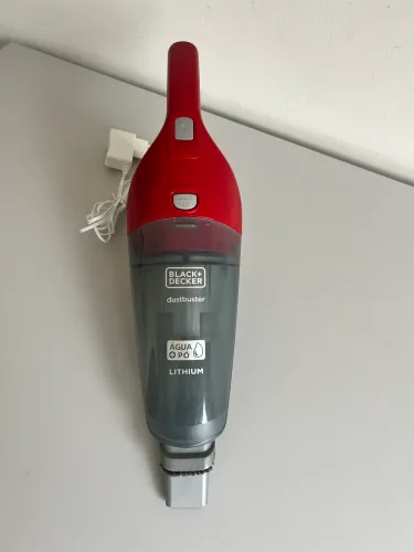 Aspirador de Pó Portátil Black+Decker Dustbuster Água