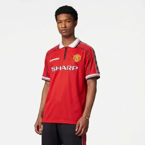 CAMISA RETRÔ MAN. UNITED 98/99