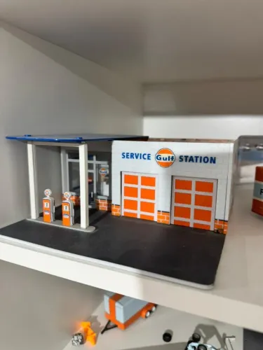 Gulf Vintage Gas Station Diorama 1:64 by Greenlight  aceito cartas pokemon