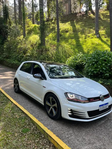 Volkswagen Golf GTI 2.0 TSI 220cv Aut. 2015