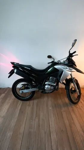 XRE 300 2017