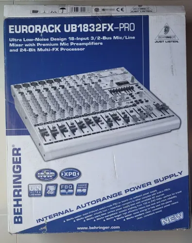 Mesa Behringer Eurorack UB1832FX- PRO