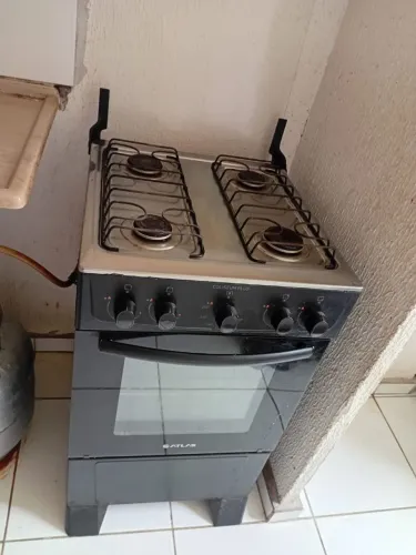 Fogão semi novo