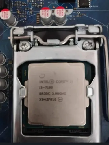 CORE I3 7100