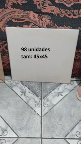 PISOS EM ÓTIMO ESTADO