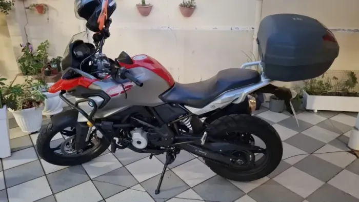 Moto BMW GS310 2018 revisada 28.500 km, pneus top, vai com baú, como na imagem