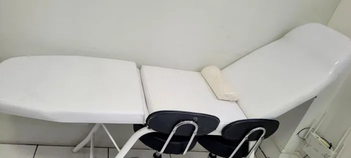 MACA E BANQUETAS