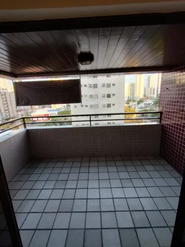 Imóvel para venda tem 121 metros quadrados com 3 quartos em Boa Viagem - Recife - PE