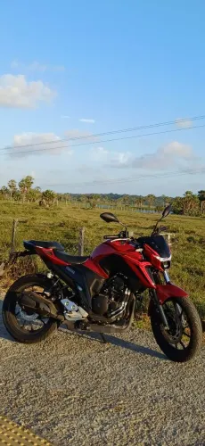 YAMAHA FAZER 250CC 2025 ÚNICO DONO