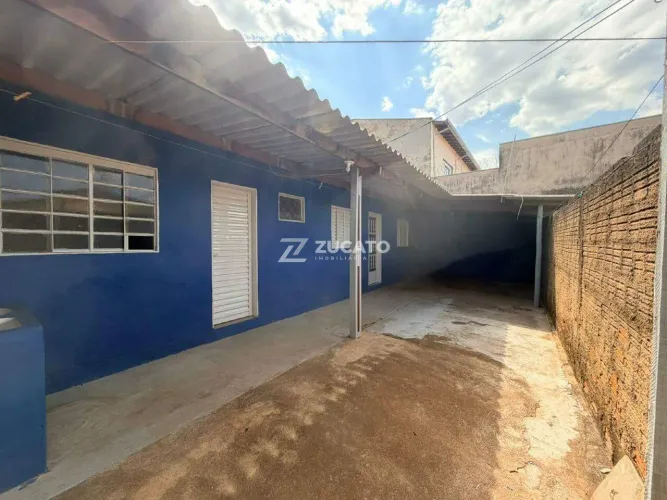 Casa disponível para locação em excelente localização no Parque das Américas