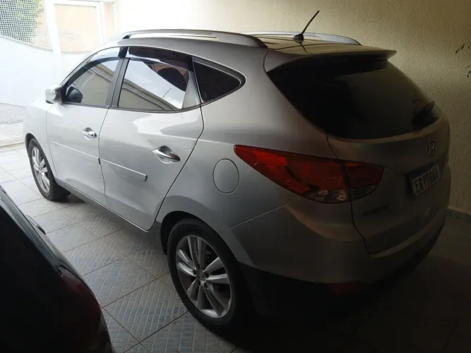 Hyundai IX35 2.0 16V 170cv 2wd/4wd Aut. 2011