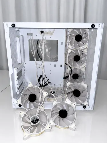 Gabinete Gamer Aquário Rise Mode Sound Glass Branco + Kit Fans AR12 Pro | Usado