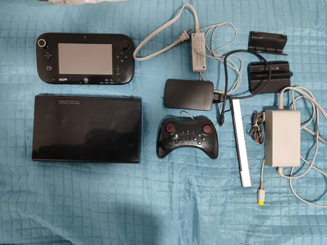 Nintendo wii U com acessórios