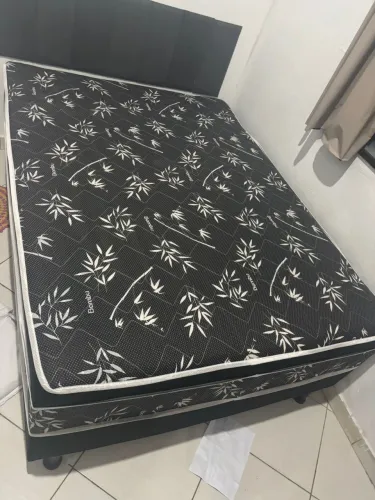 VENDO CAMA BOX DE CASAL