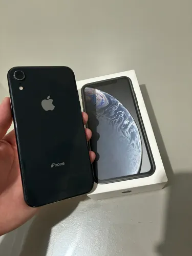 iPhone XR 64GB