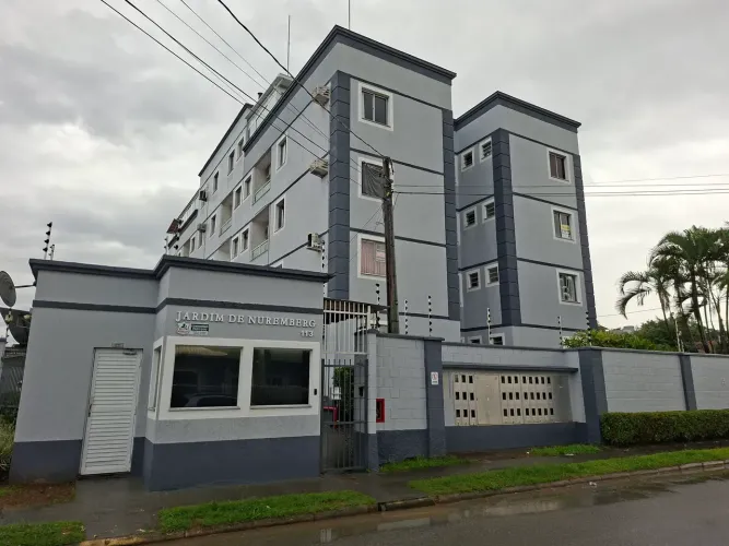 APARTAMENTO SEMI MOBILIADO NO GLORIA