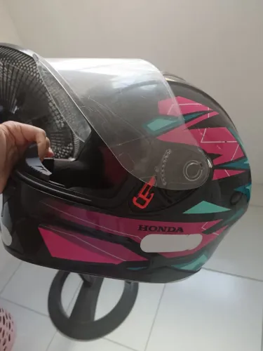 Capacete e capa de Moto ?