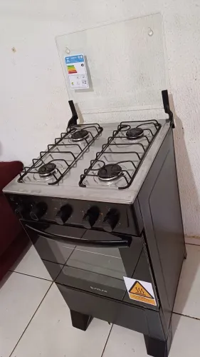 Fogão bem Novinho. Entrego 