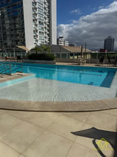 Apartamento perto da Praia em Praia de Itaparica: 4 Quartos com Suíte com Praticidade