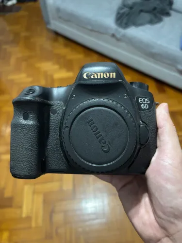 Câmera Canon EOS 6D