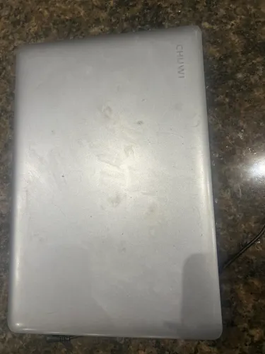 Notebook CHUWI HeroBook Pro - Usado
