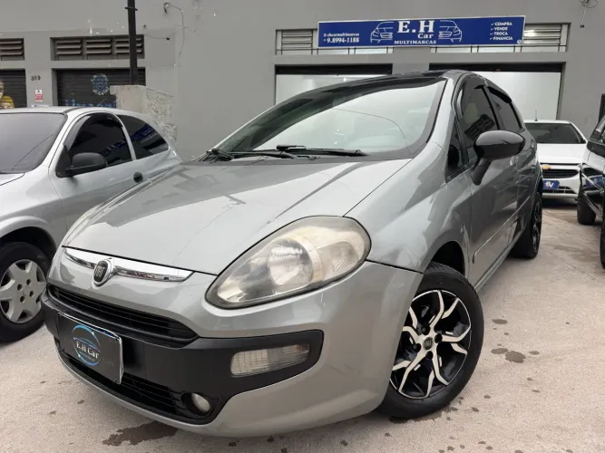 Fiat Punto Attractive 1.4 Fire Flex 8V 5P 2013