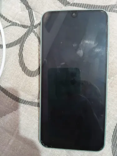 Vendo A26 5G 256 DE MEMÓRIA, 3 MESSES DE USO VAI COM CAIXA CARREGADOR ORIGINAL E TEM NOTA