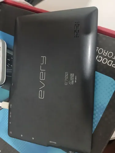 tablet Every E700