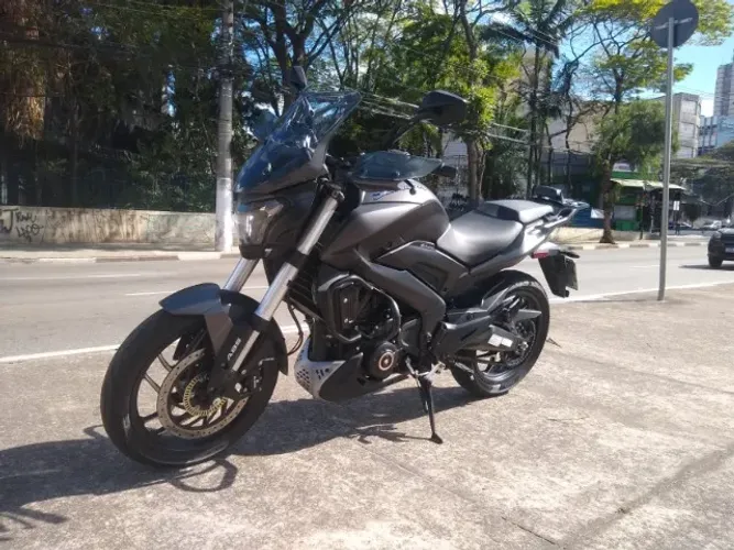 BAJAJ DOMINAR 400 ABS 2025