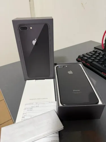 iPhone 8 Plus 64GB
