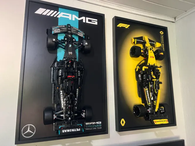 Vendo quadro + fórmula 1 de Lego 1300 peças. AMG e Renaut